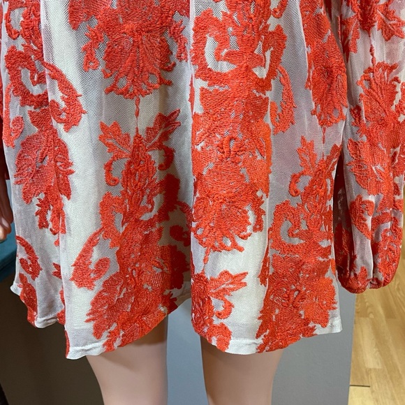 For Love & Lemons rust beige lace off shoulder dress - Picture 4 of 15